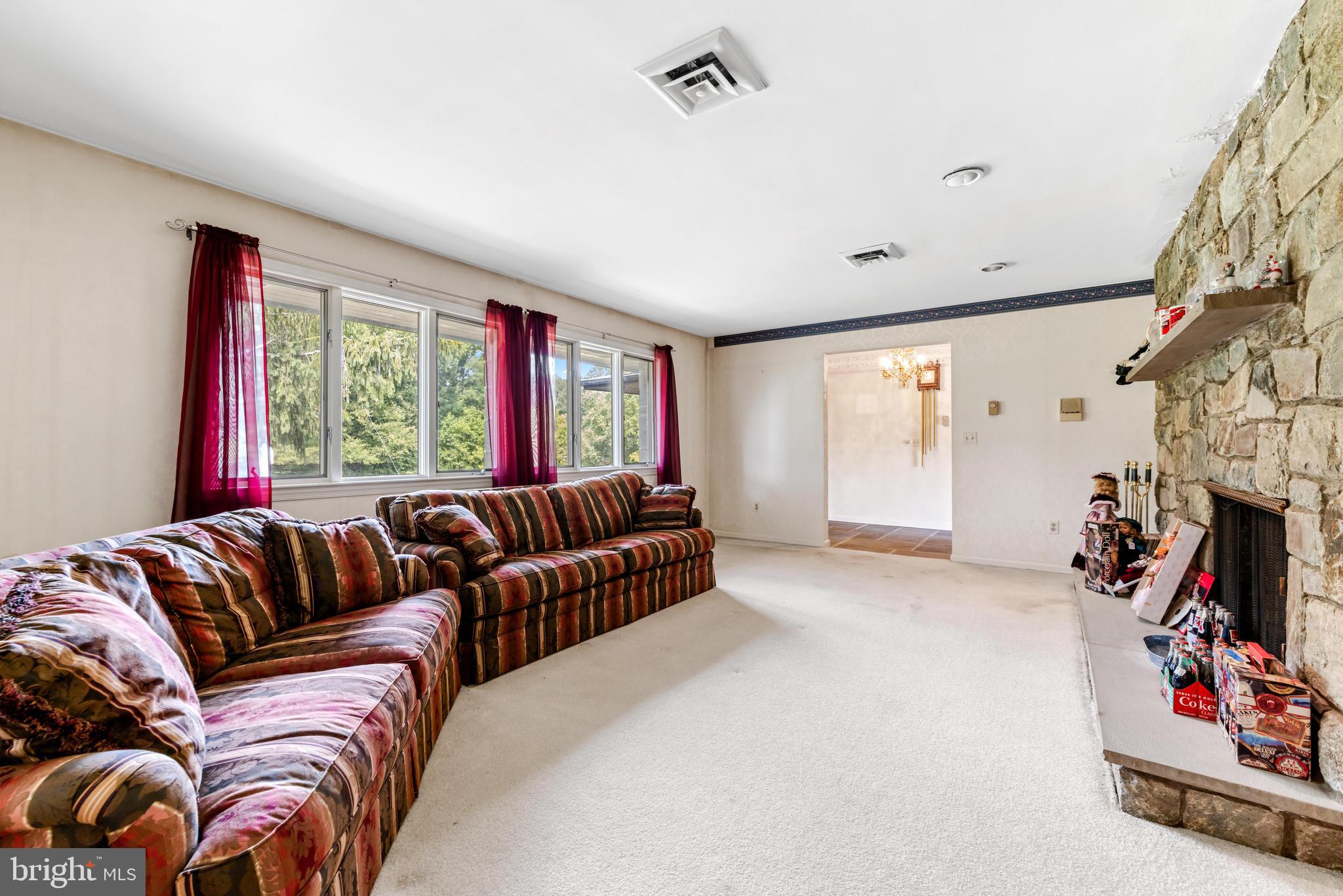 HANSON HILLS - Residential