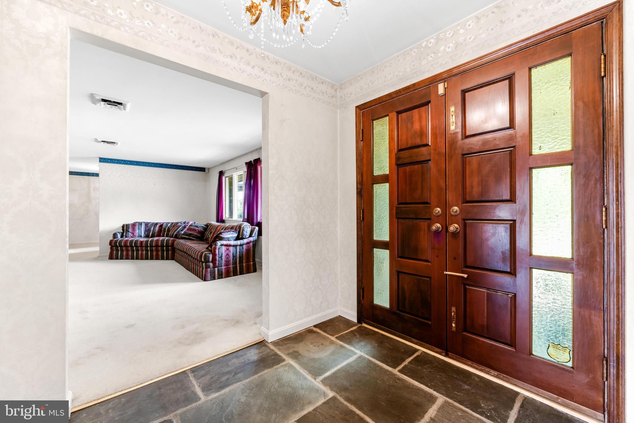 HANSON HILLS - Residential