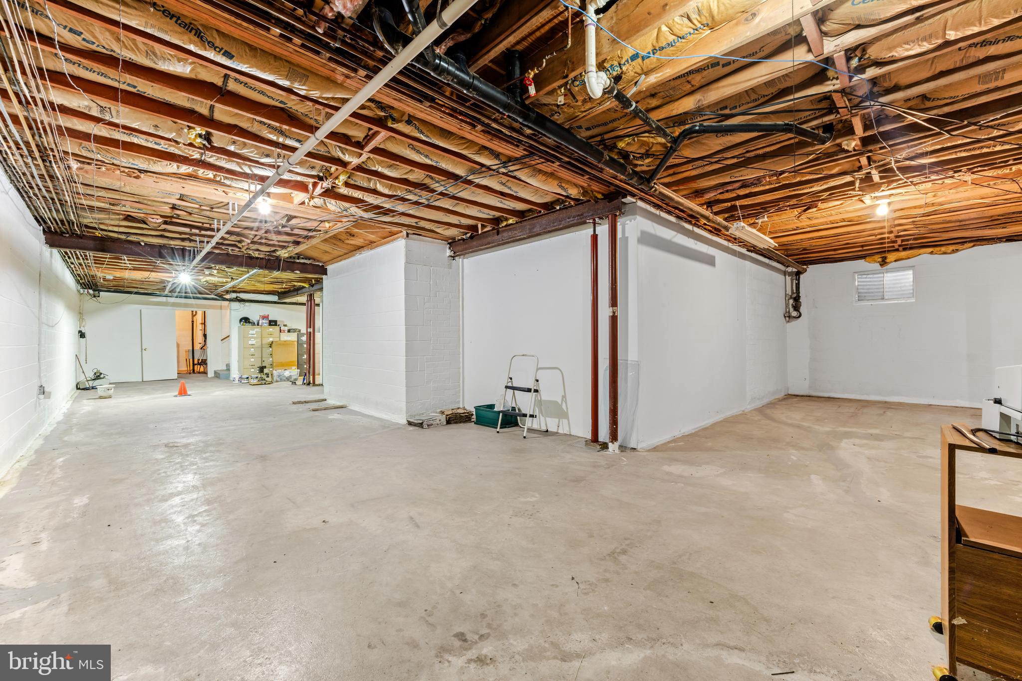 HANSON HILLS - Residential