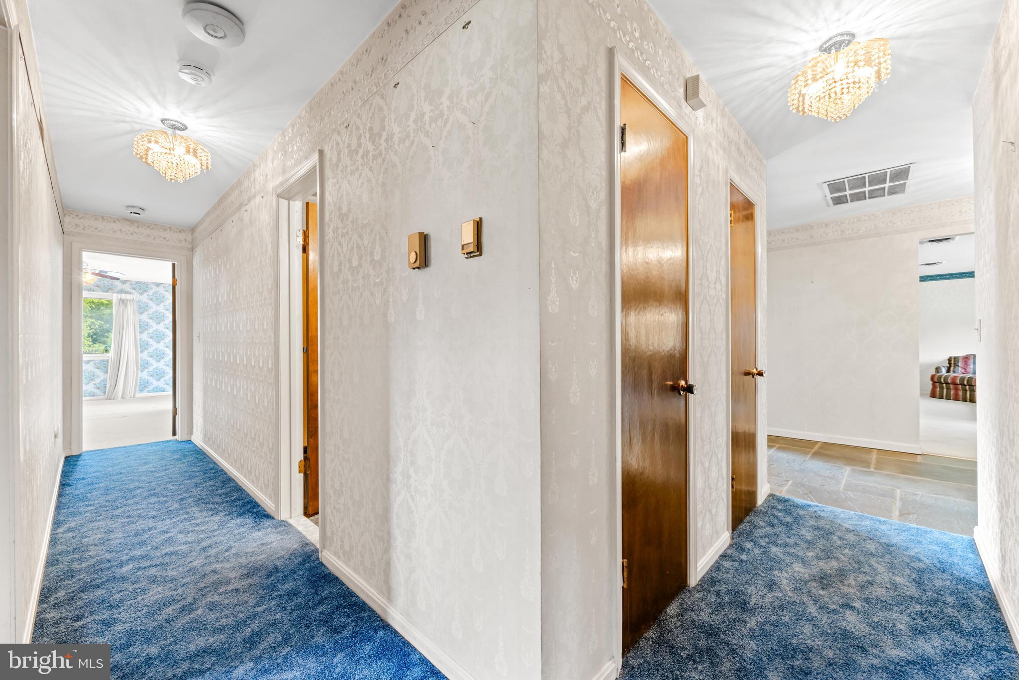 HANSON HILLS - Residential