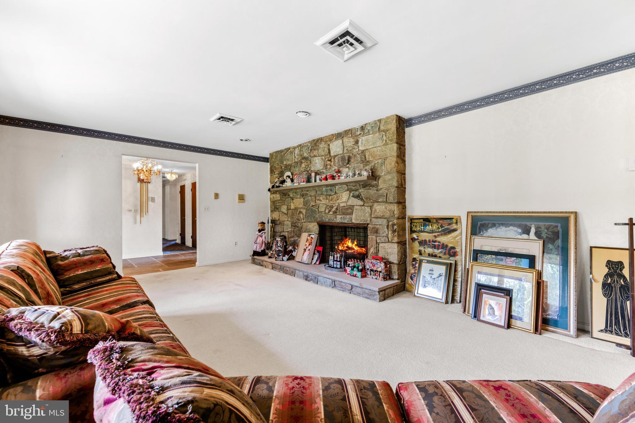 HANSON HILLS - Residential