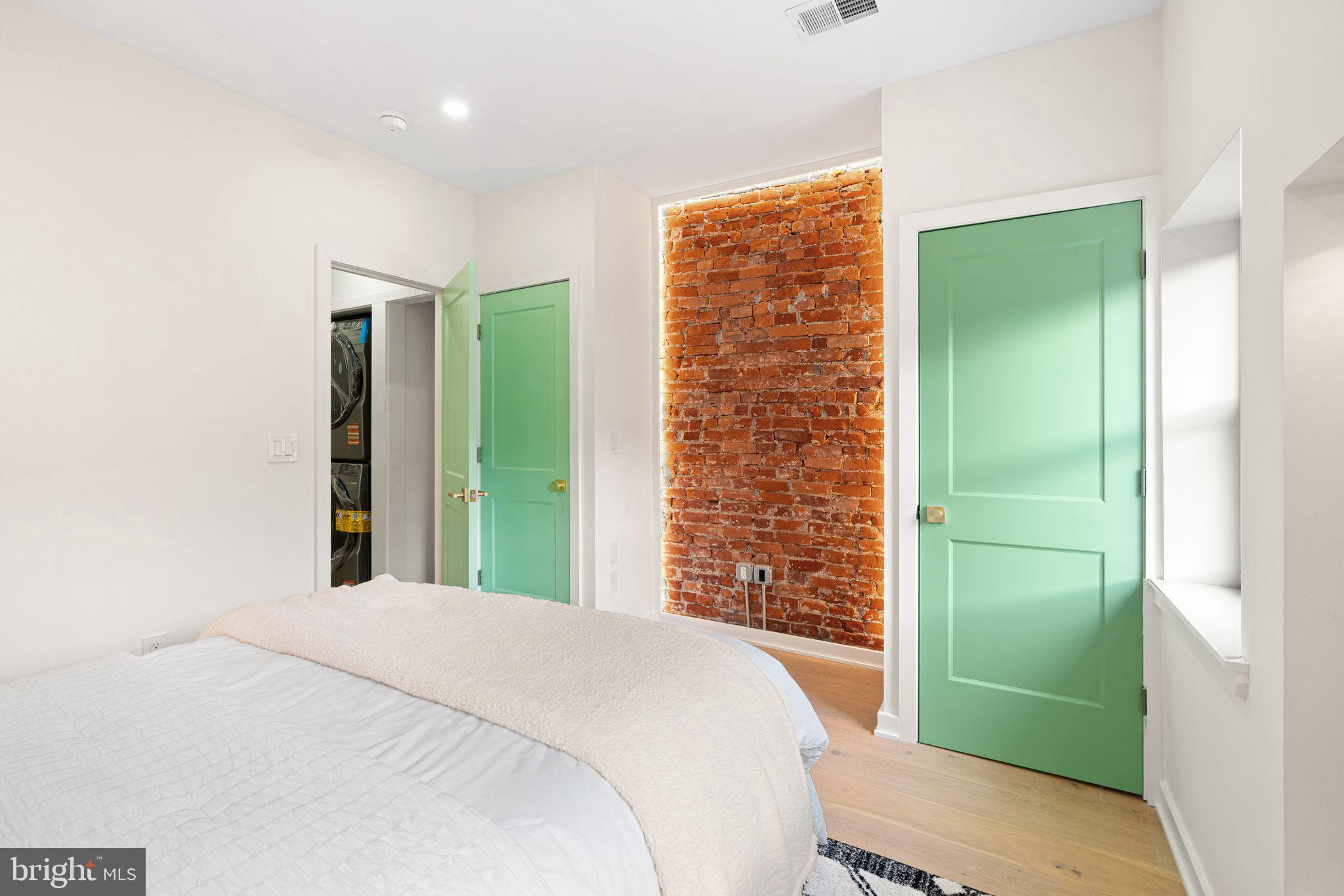 NEWBOLD - Residential