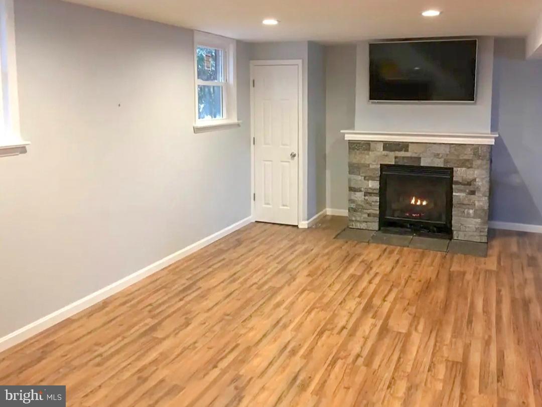 WEST CREEK HILLS - Residential Lease