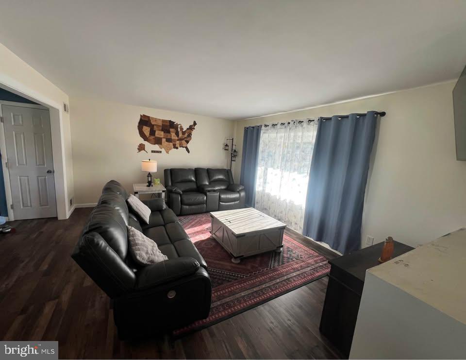 WEST CREEK HILLS - Residential Lease