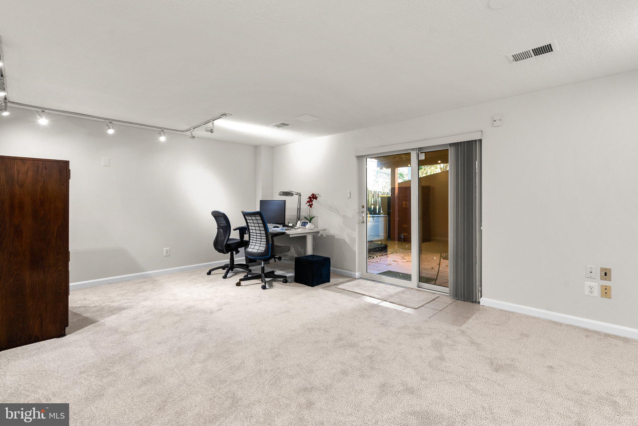 OWEN BROWN ESTATES - Residential