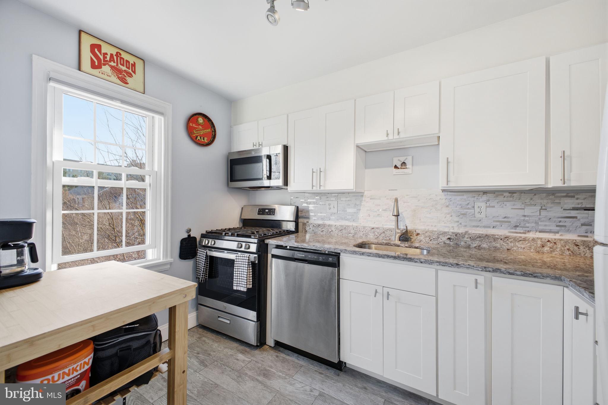 6611 E WAKEFIELD DRIVE C1