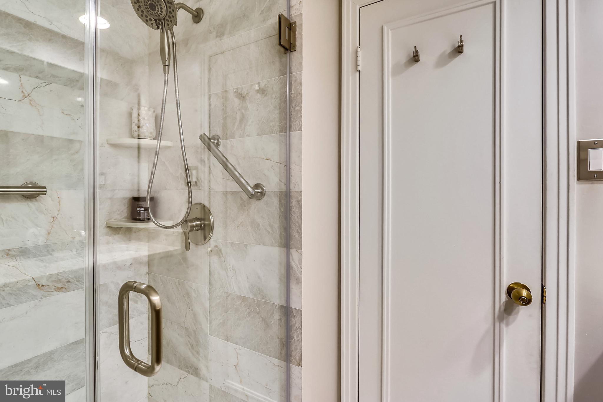 FRIENDSHIP HEIGHTS - Residential