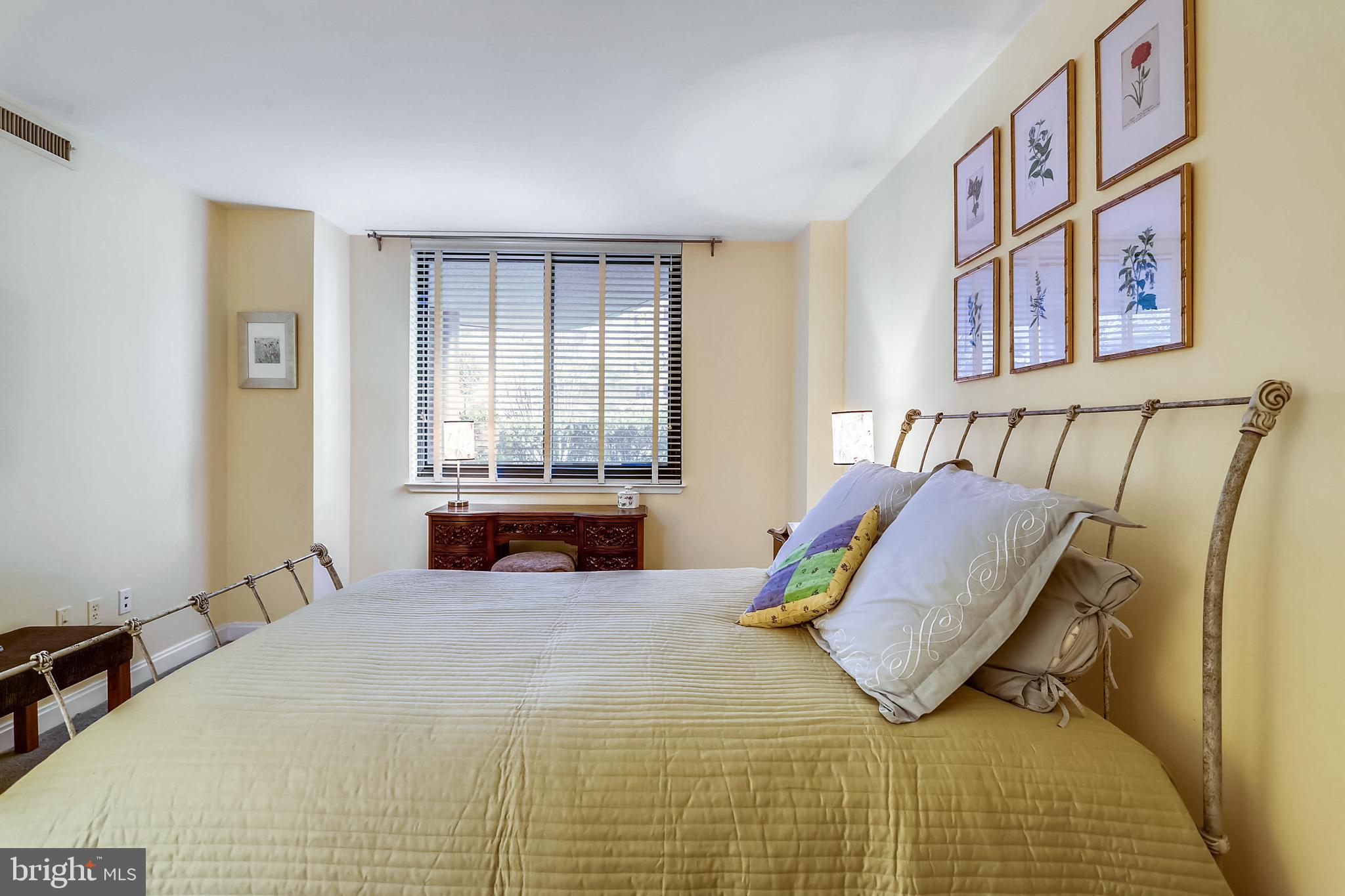 FRIENDSHIP HEIGHTS - Residential