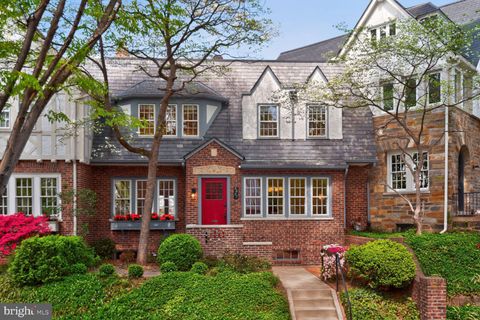 4447 Q STREET NW WASHINGTON DC 20007