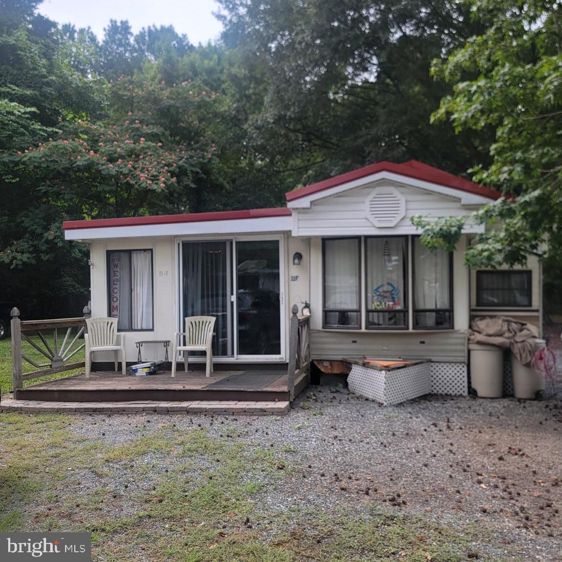 111 BEACH HARBOR DR 11F & 13F