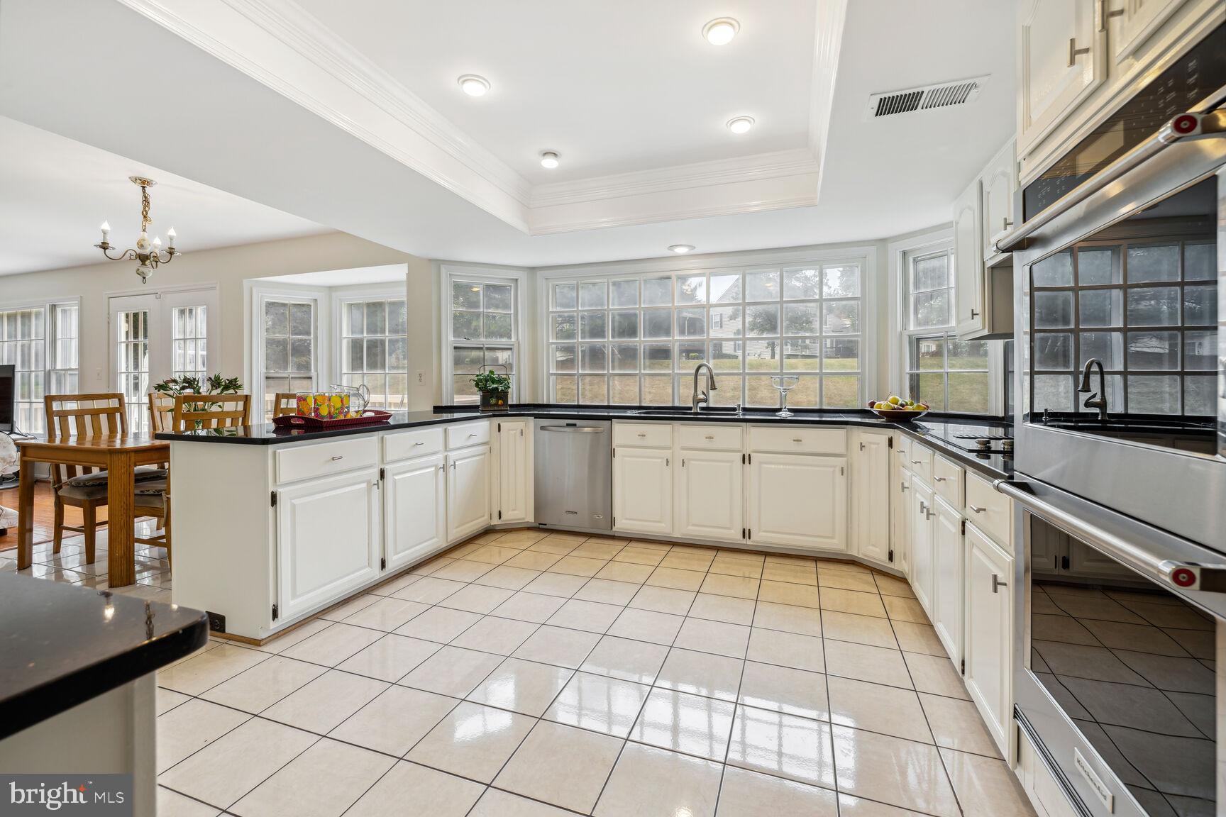 STONEBRIDGE - Residential