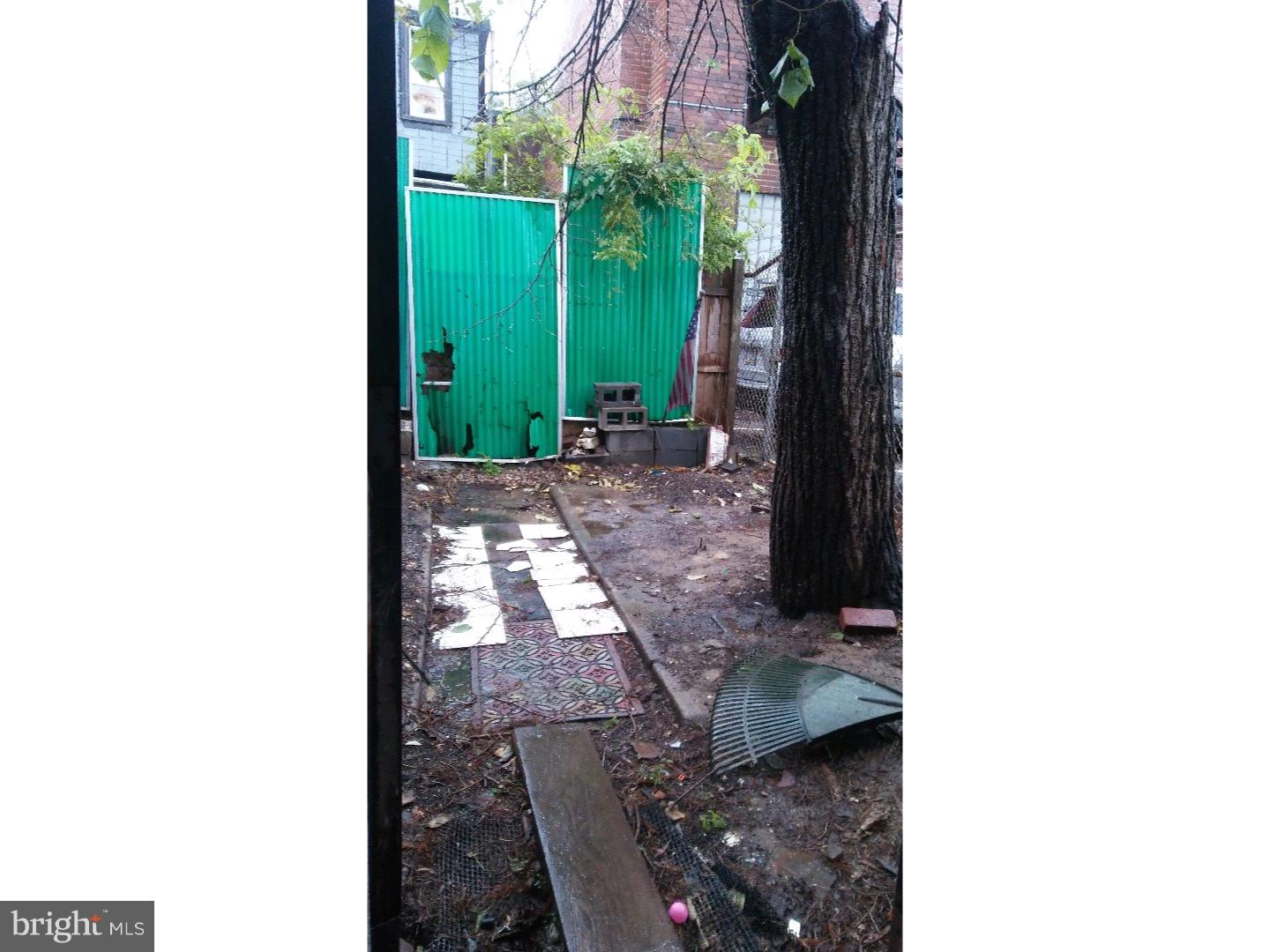 KENSINGTON - Commercial Sale