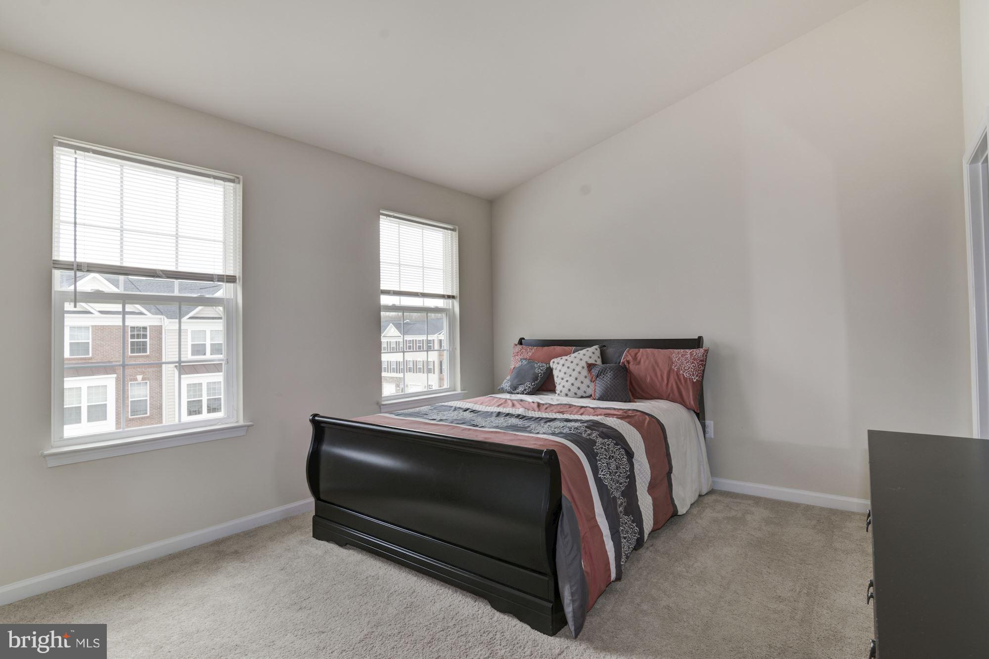 RAPPAHANNOCK LANDING - Residential Lease