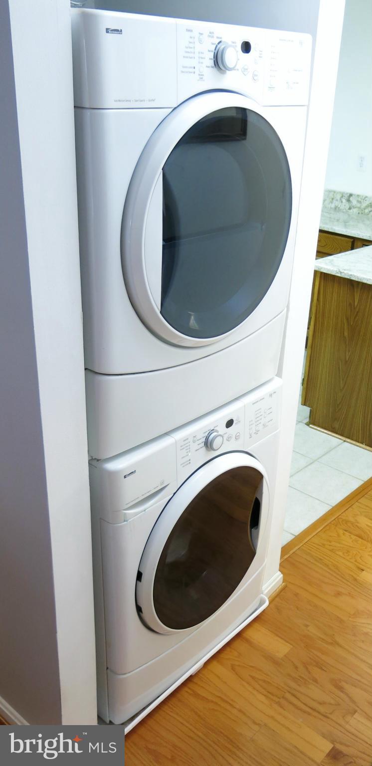 WESTHAMPTON MEWS - Residential