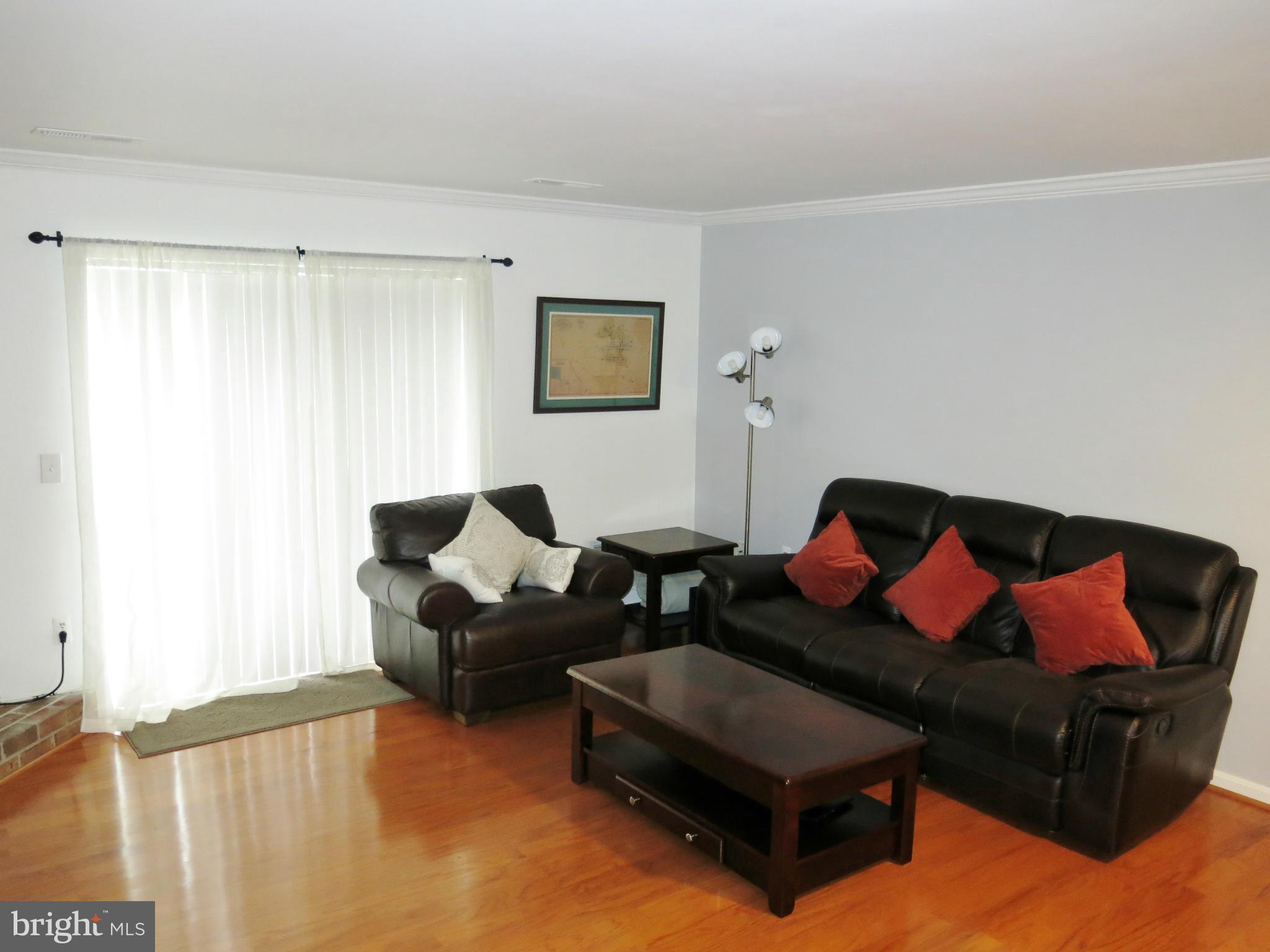 WESTHAMPTON MEWS - Residential