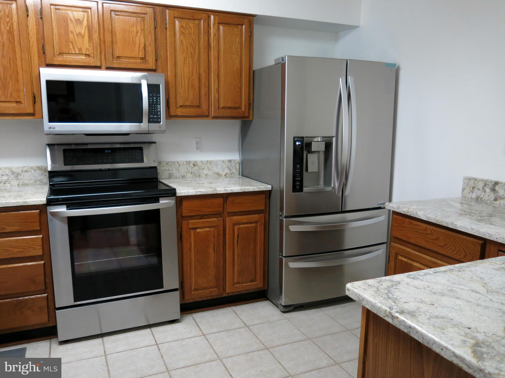 WESTHAMPTON MEWS - Residential