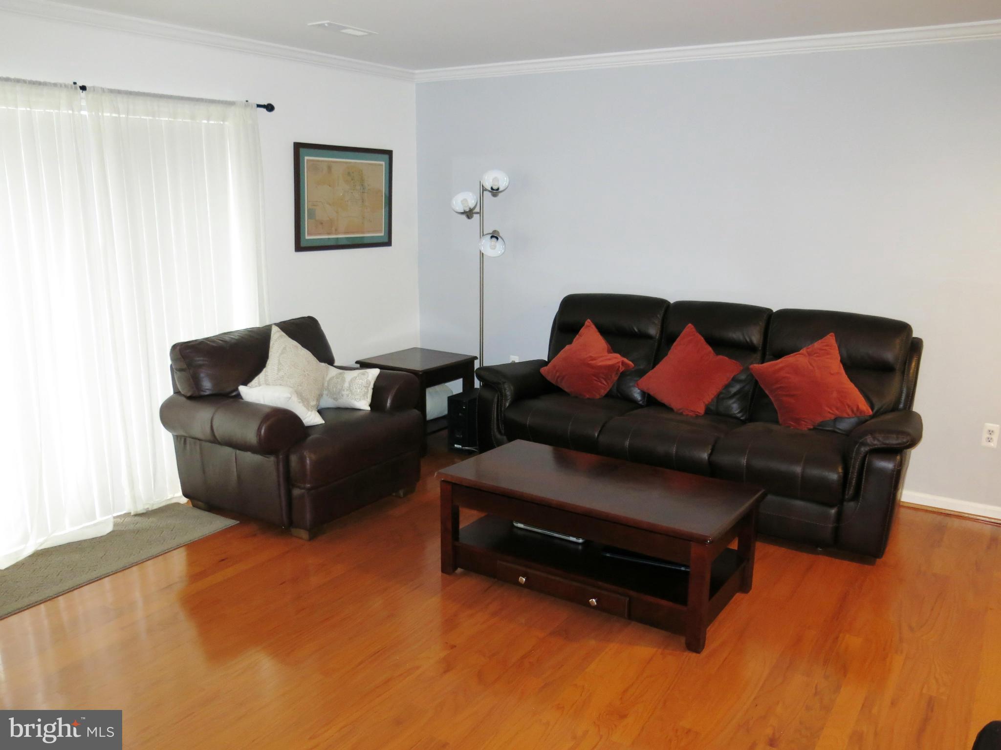 WESTHAMPTON MEWS - Residential