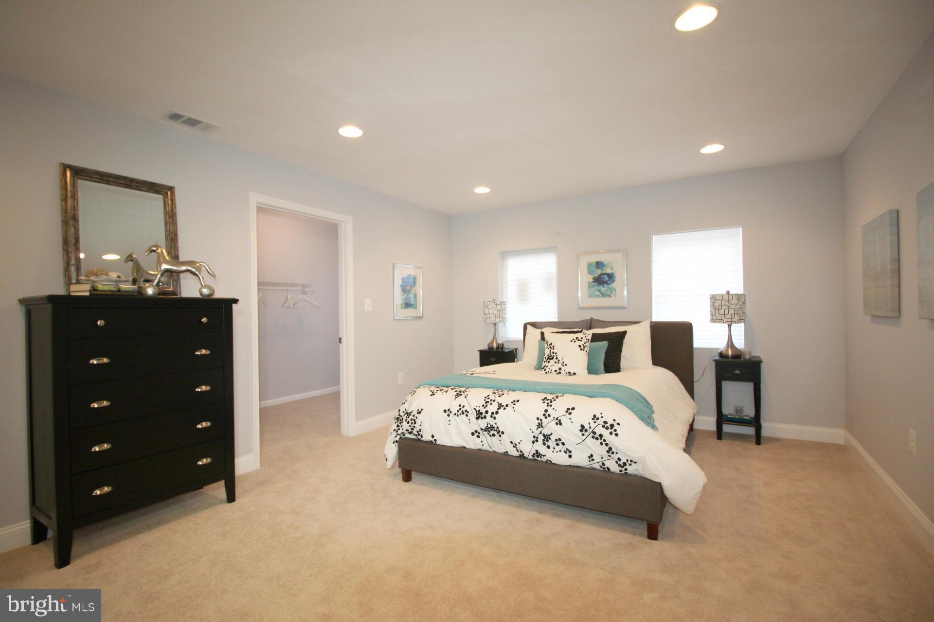 FOX RUN - Residential