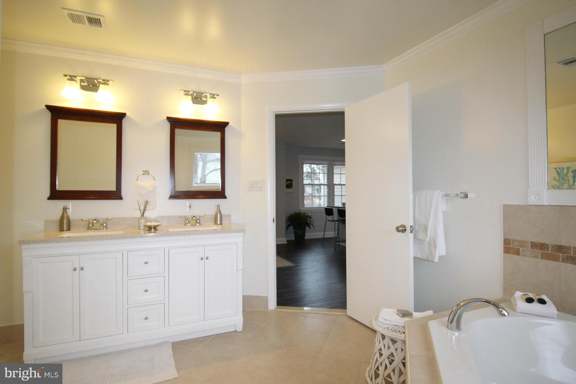 FOX RUN - Residential