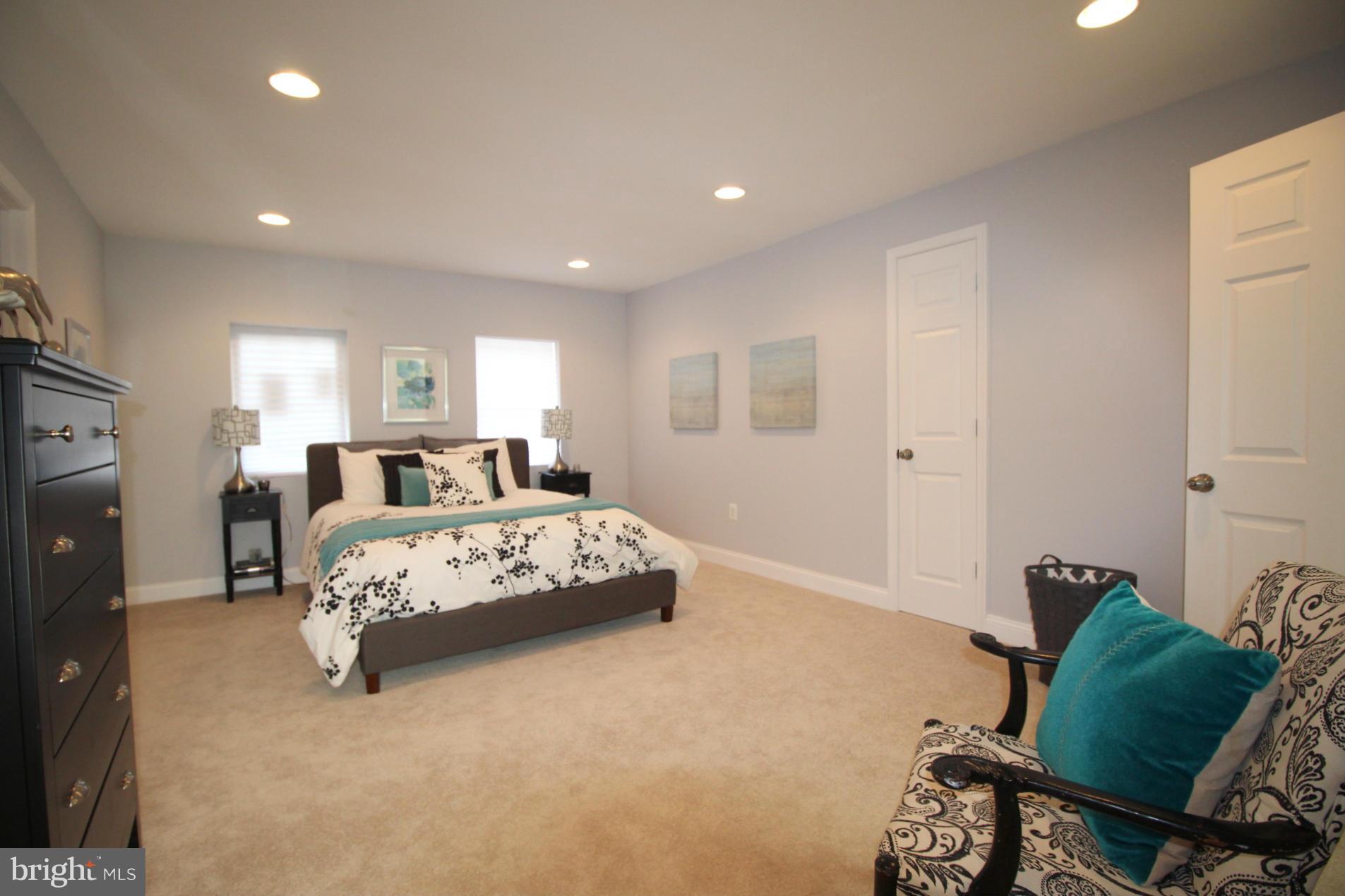 FOX RUN - Residential