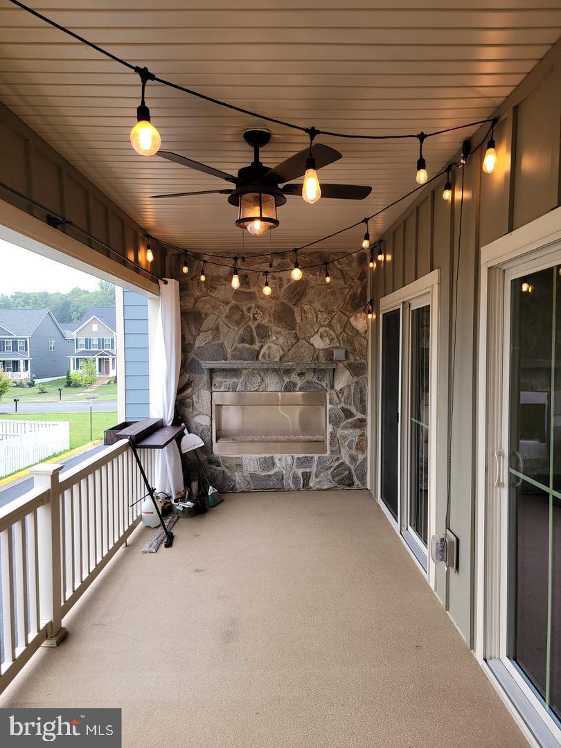 POTOMAC SHORES - Residential