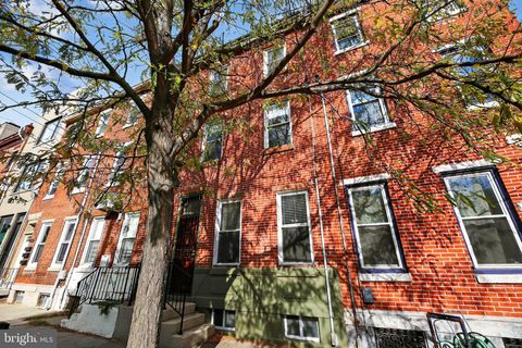 1933 E DAUPHIN STREET PHILADELPHIA PA 19125