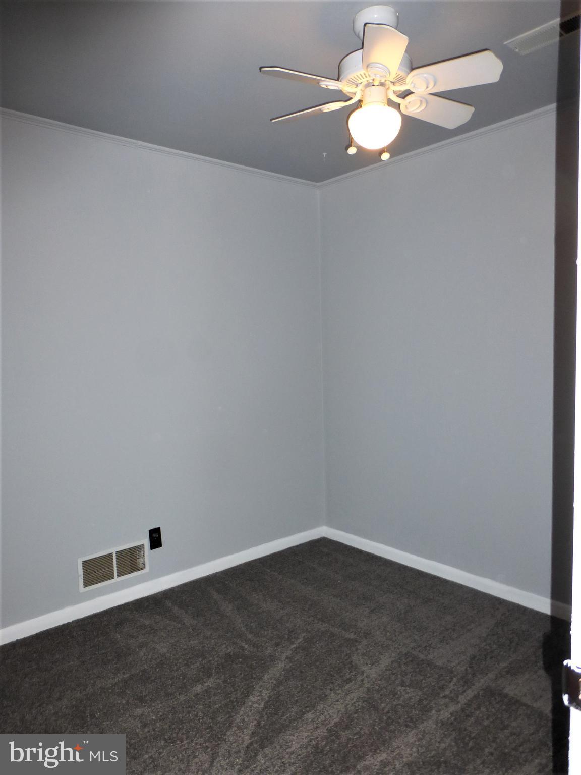 ABERDEEN HILLS - Residential Lease