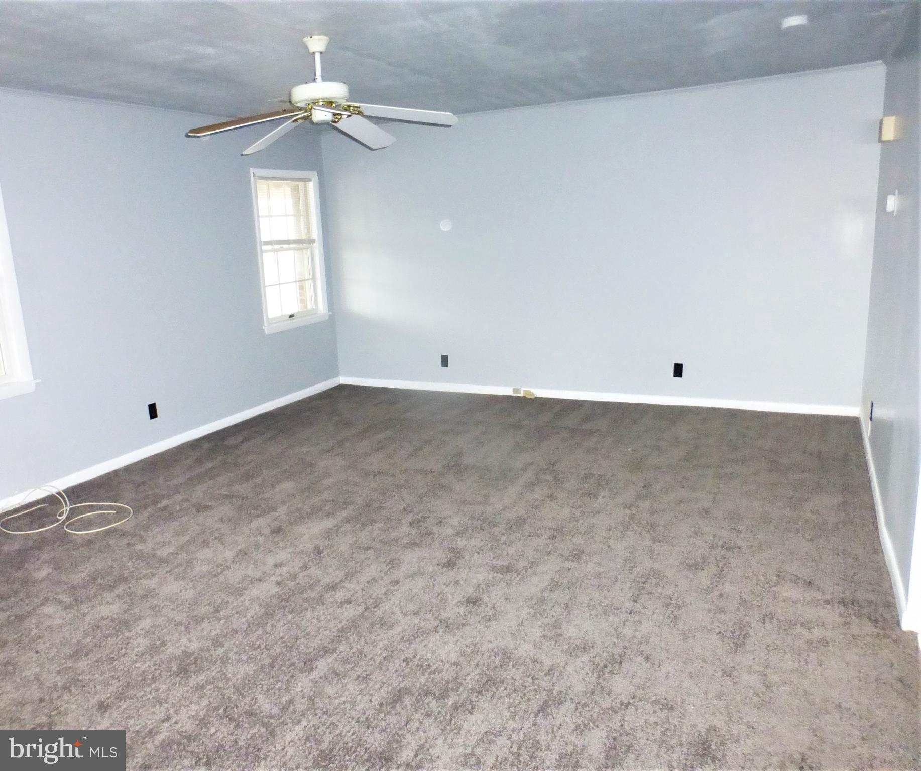 ABERDEEN HILLS - Residential Lease