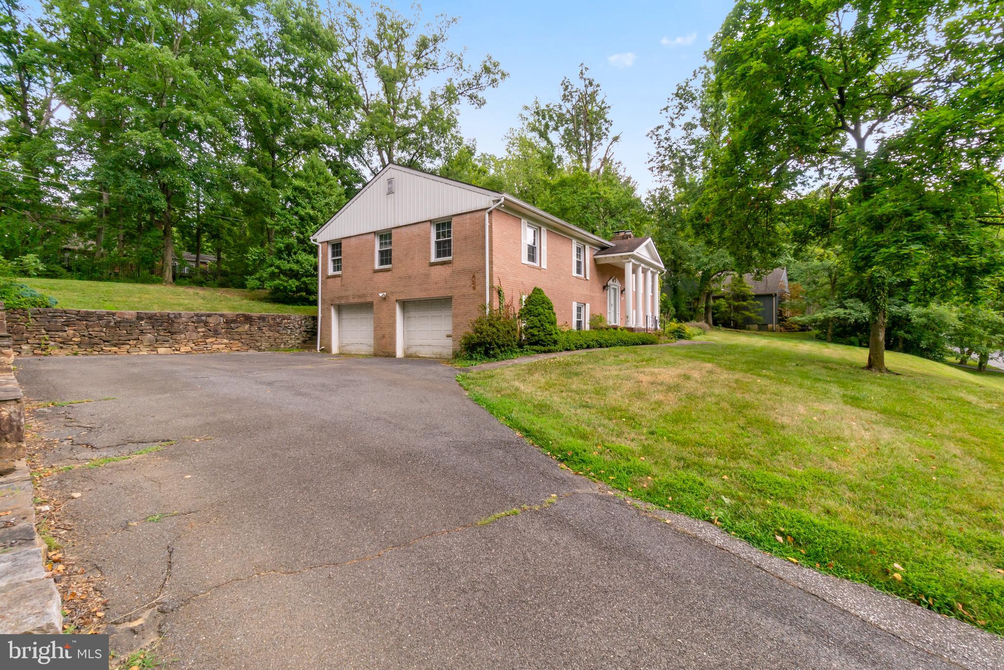 OAK FOREST - Residential