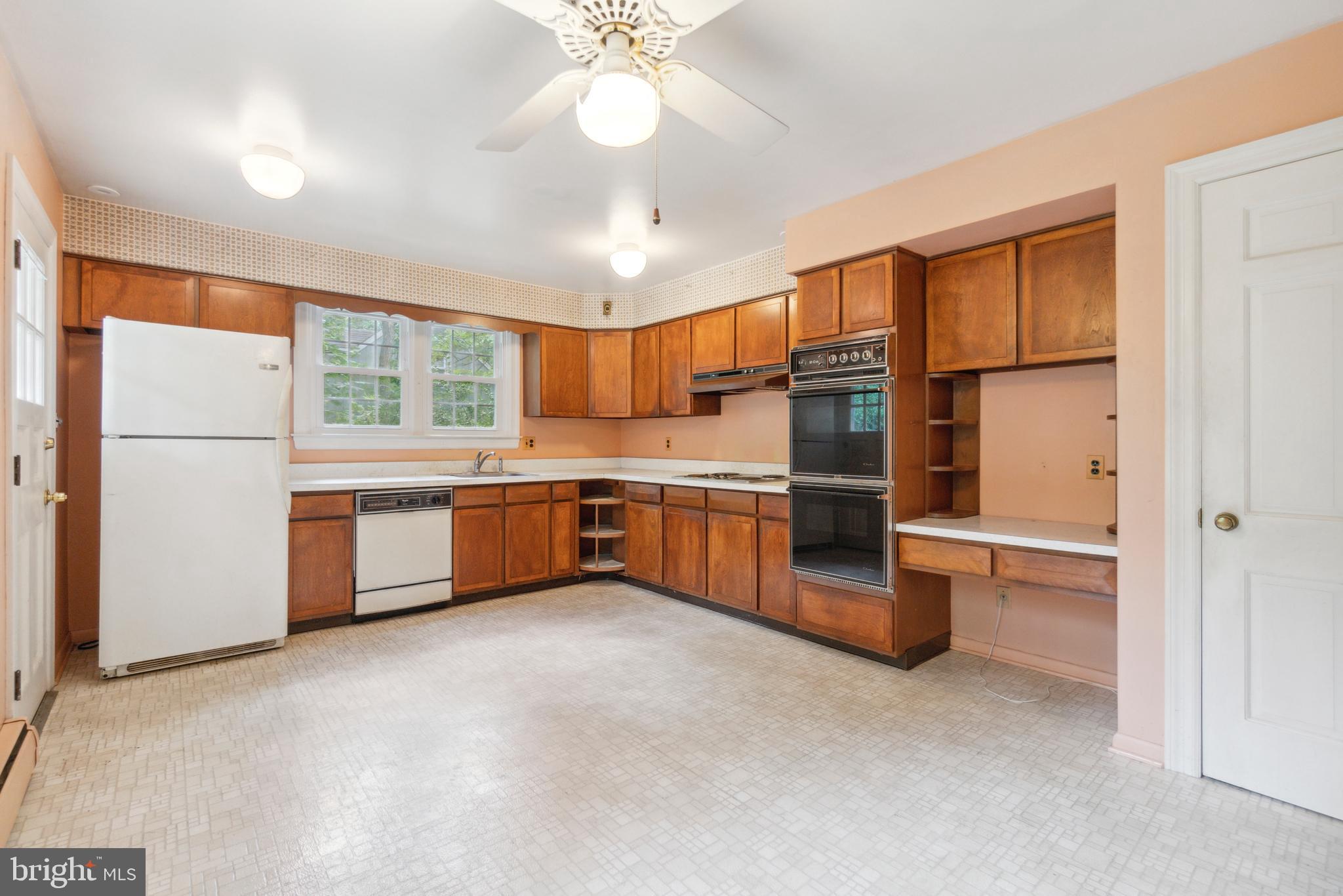 OAK FOREST - Residential