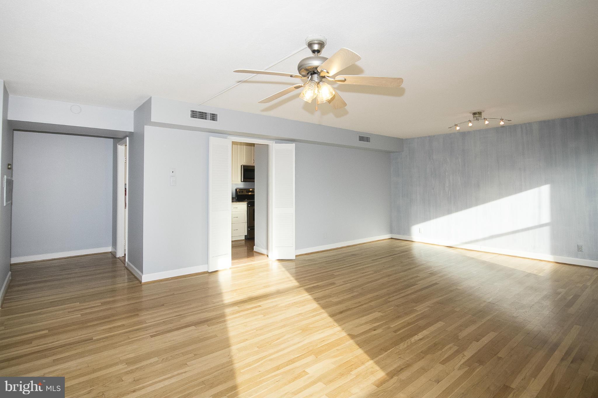 MOUNT VERNON PLACE HISTORIC DISTRICT - Residential Lease