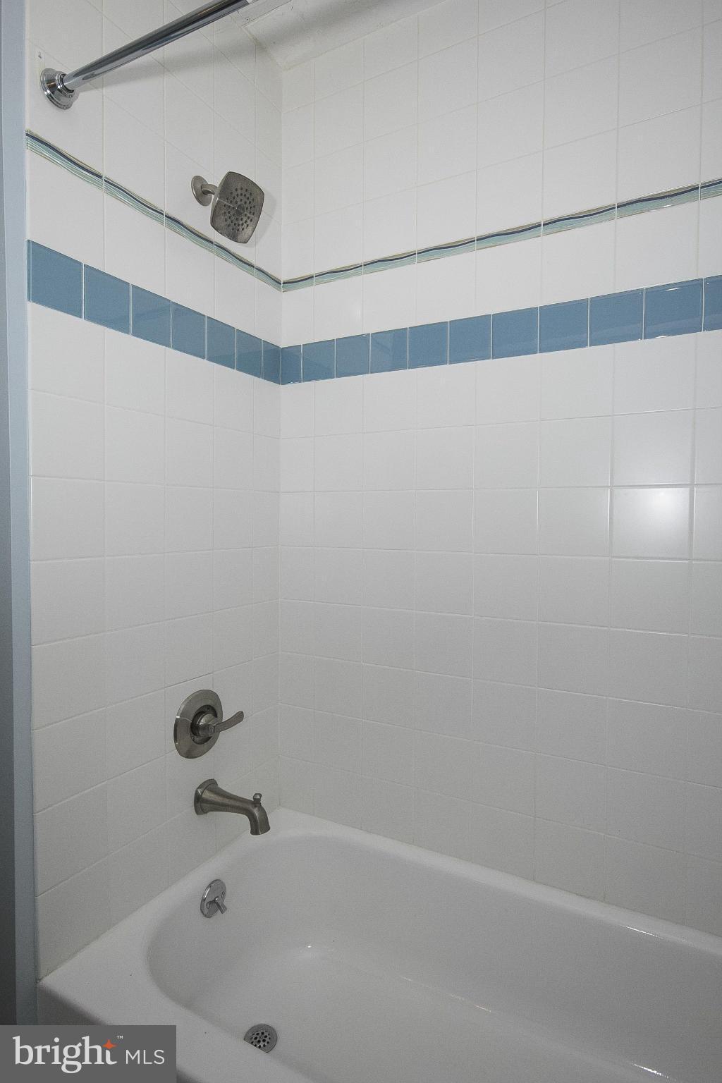 MOUNT VERNON PLACE HISTORIC DISTRICT - Residential Lease