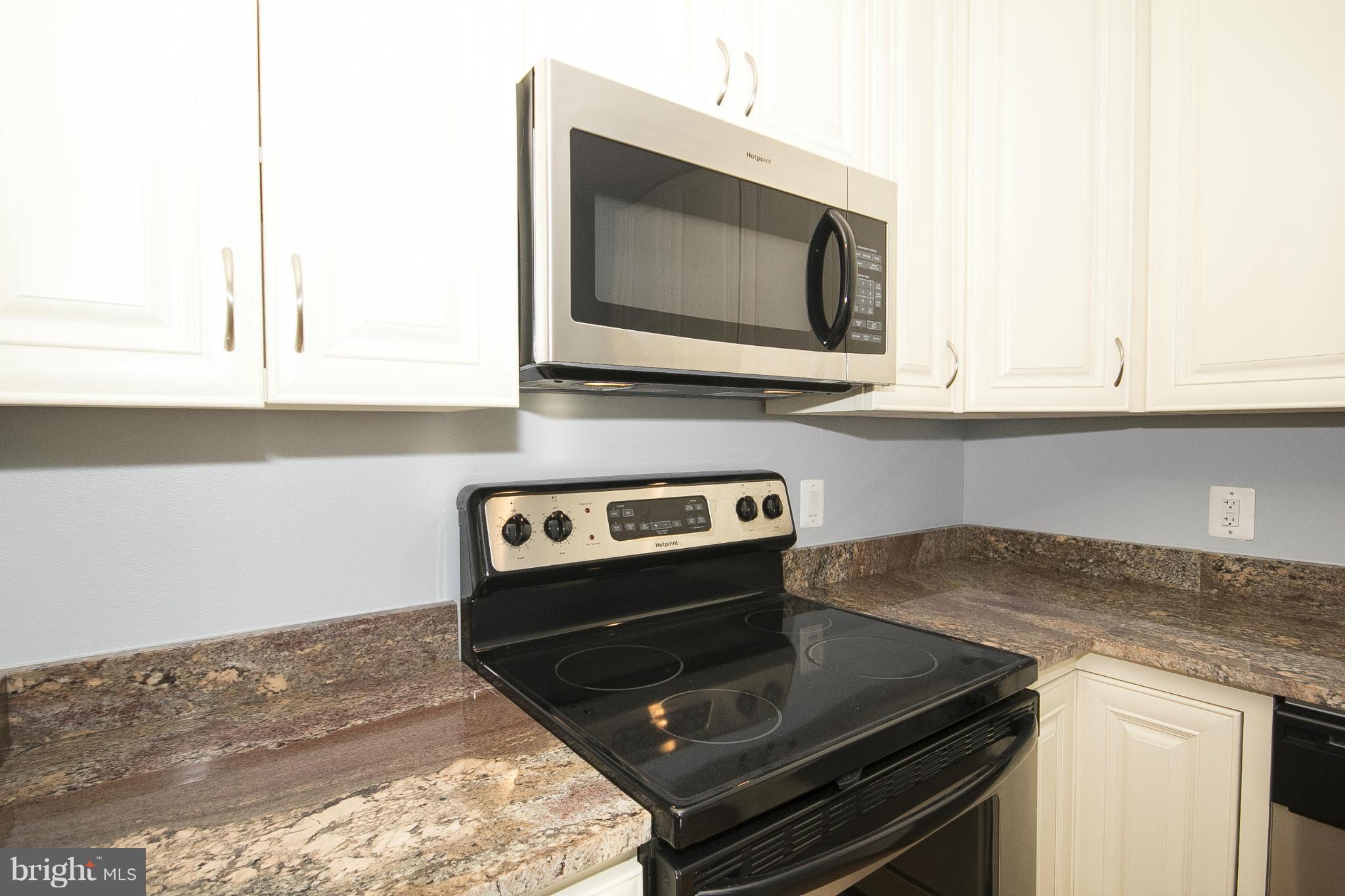 MOUNT VERNON PLACE HISTORIC DISTRICT - Residential Lease