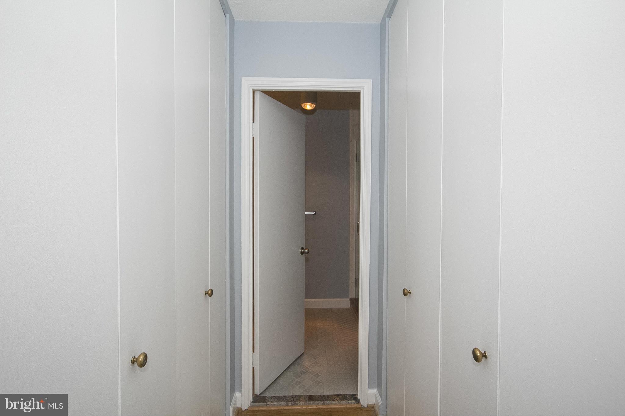 MOUNT VERNON PLACE HISTORIC DISTRICT - Residential Lease