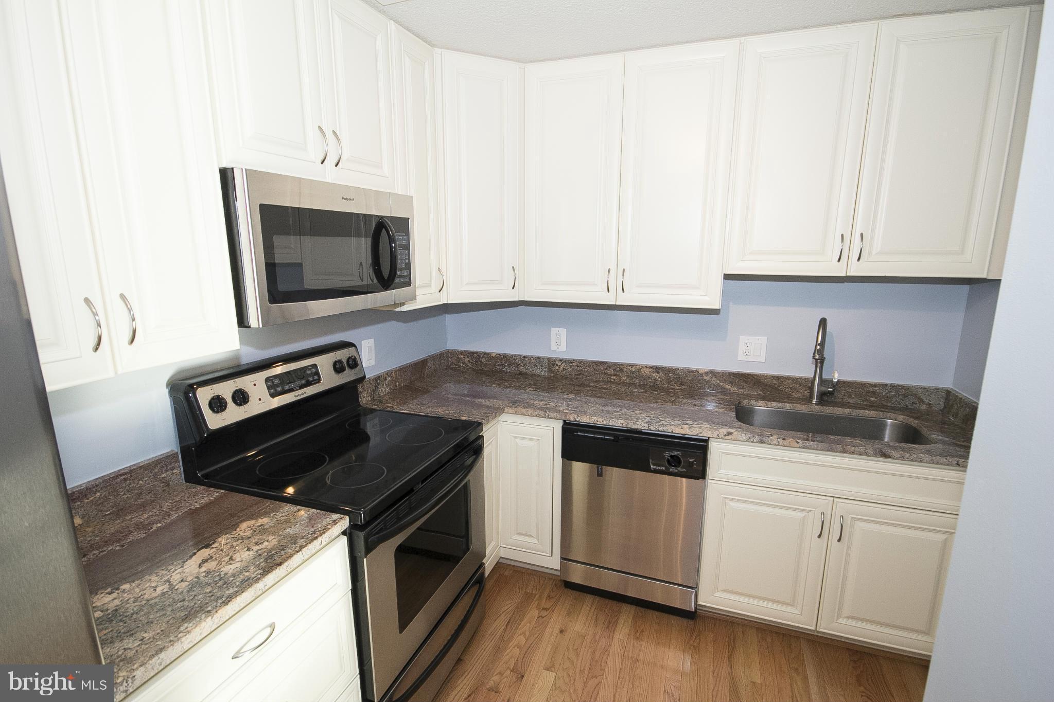 MOUNT VERNON PLACE HISTORIC DISTRICT - Residential Lease