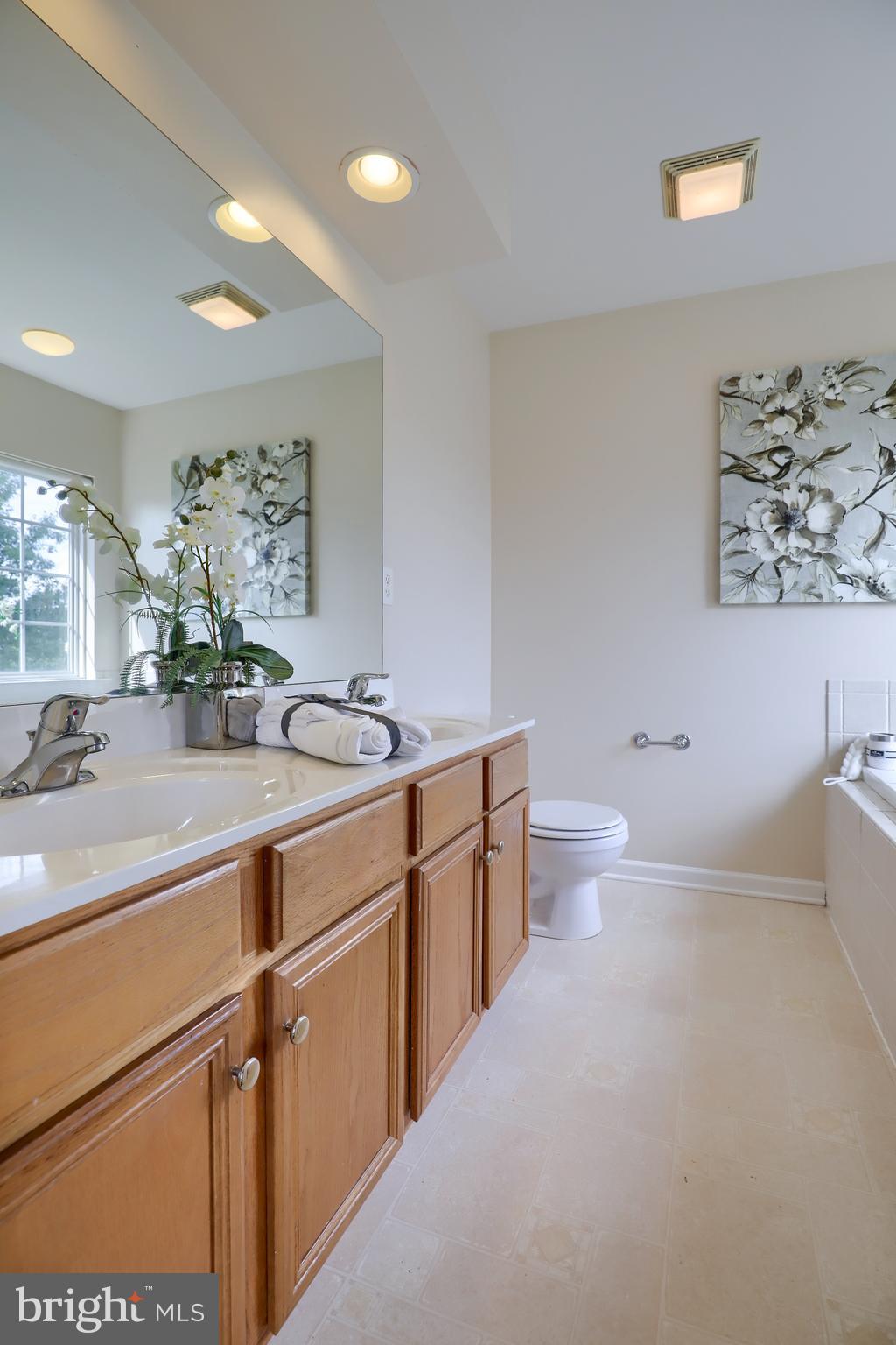 HUNT CLUB - Residential