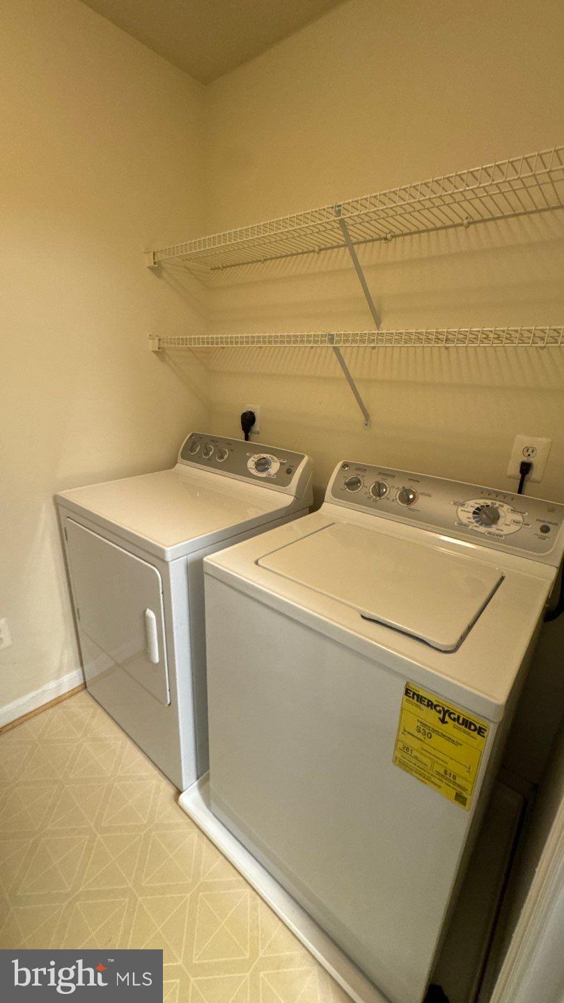 THE WHITNEY TOWN CENTER - Residential Lease