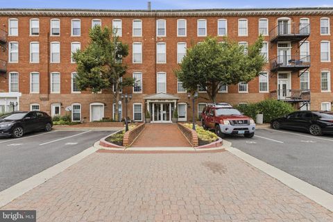 Photo of 2639 Boston Street #209, BALTIMORE, MD 21224 (MLS # MDBA2218620)