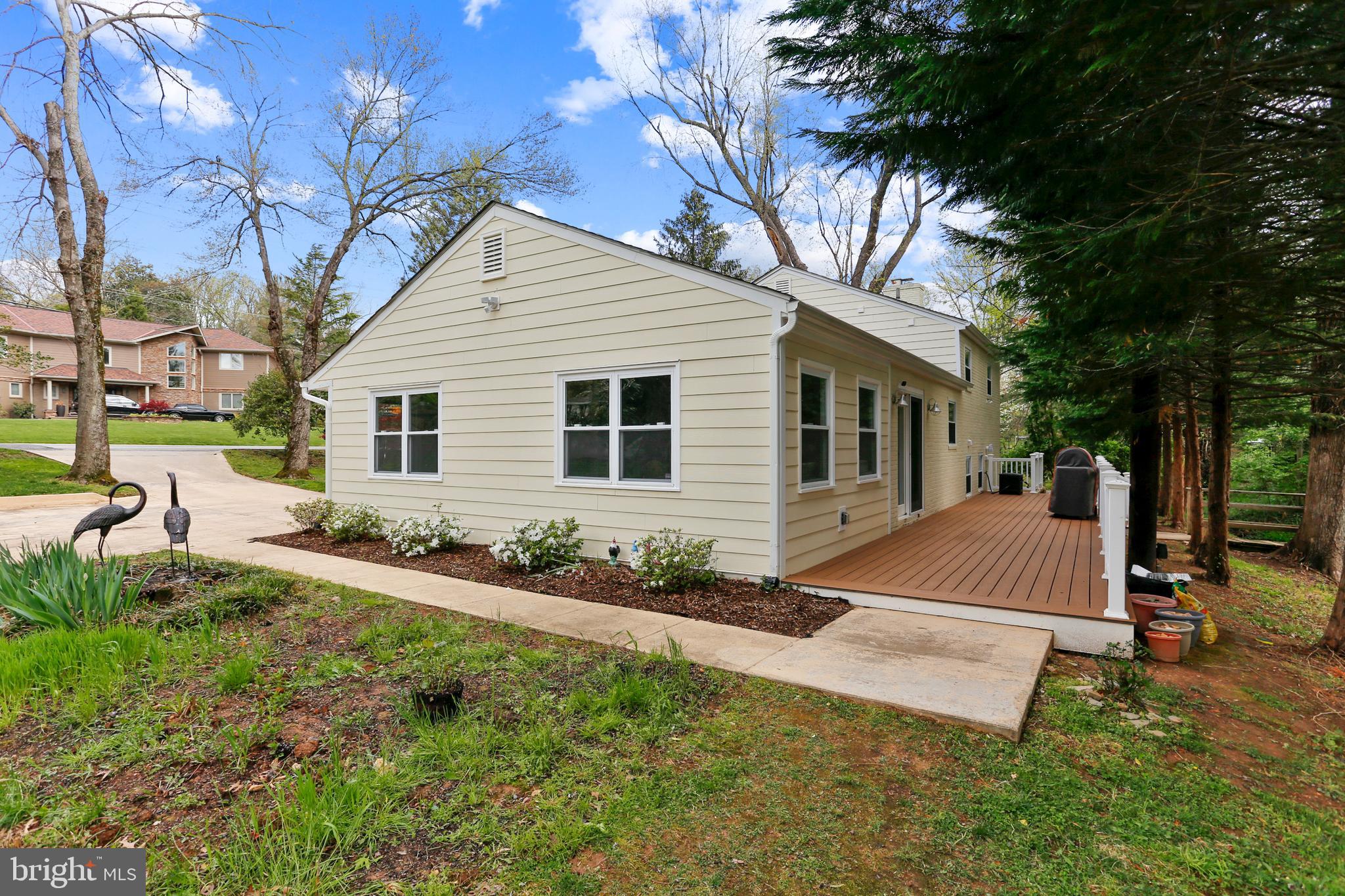 SLEEPY HOLLOW - Residential