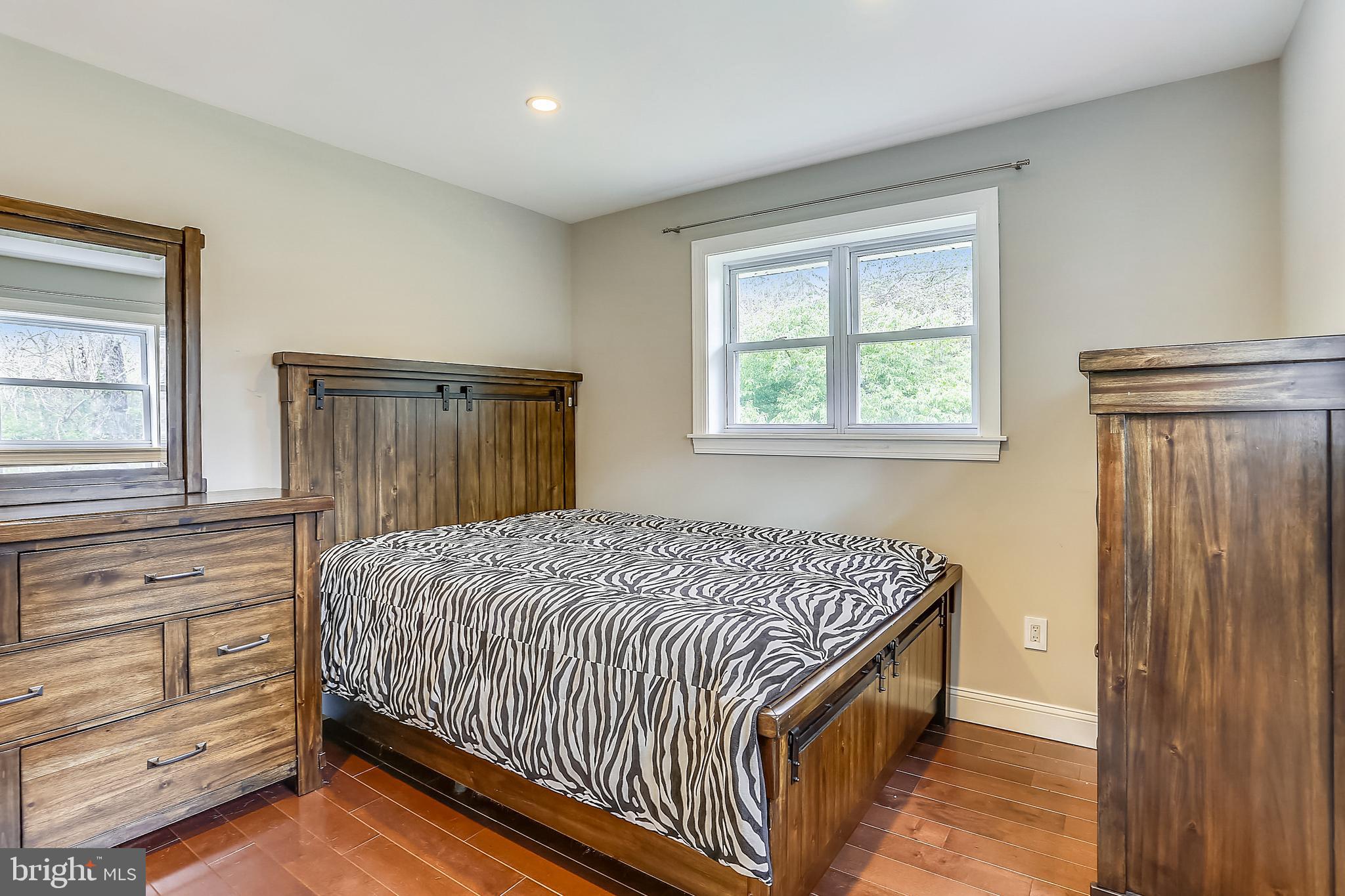 SLEEPY HOLLOW - Residential