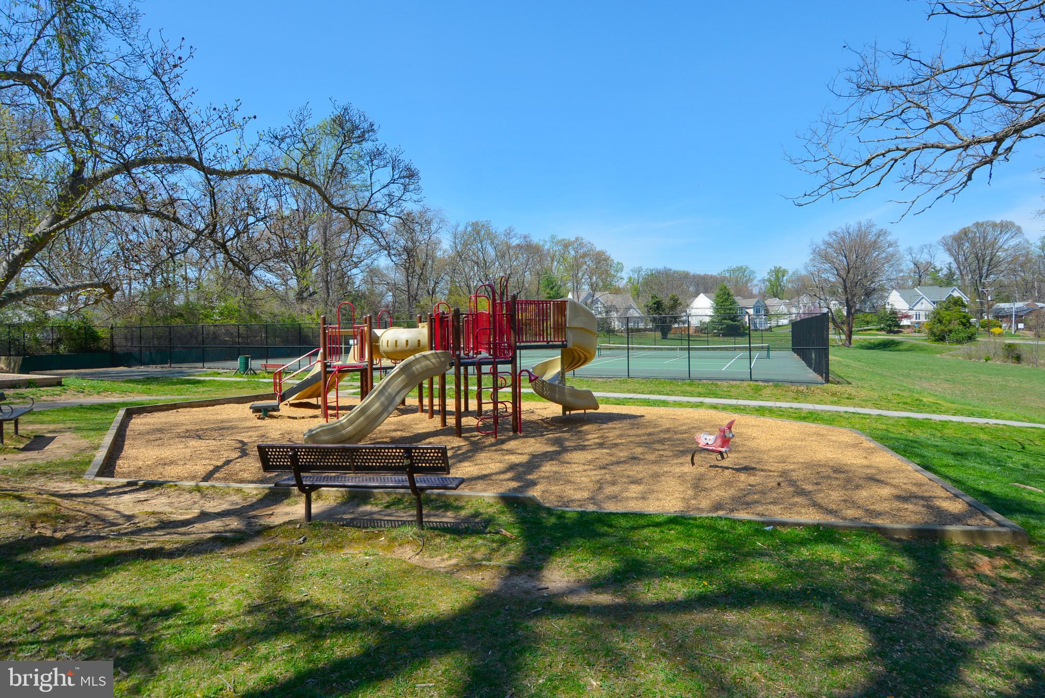 SLEEPY HOLLOW - Residential