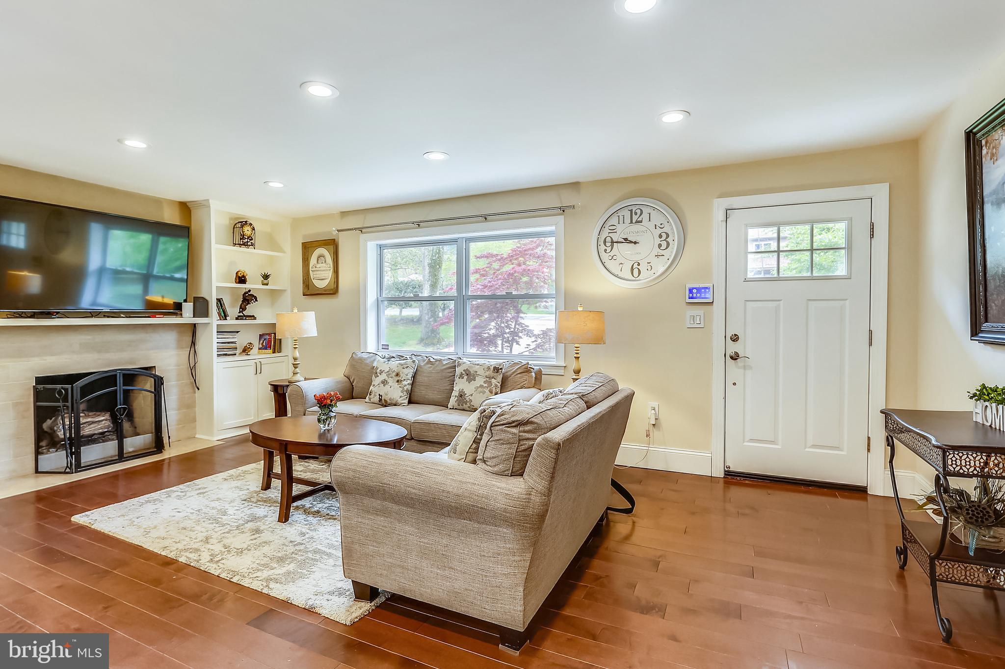 SLEEPY HOLLOW - Residential