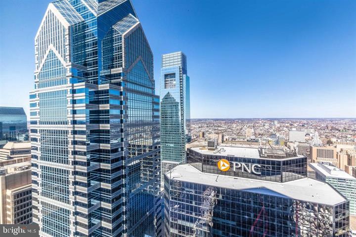 CENTER CITY - Residential