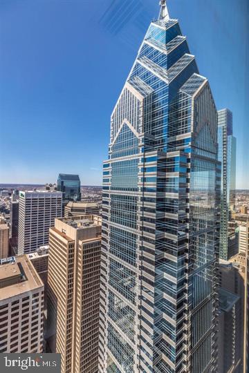 CENTER CITY - Residential