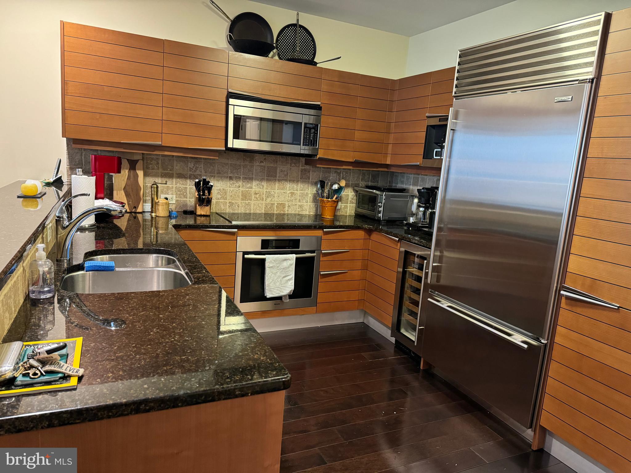 CENTER CITY - Residential