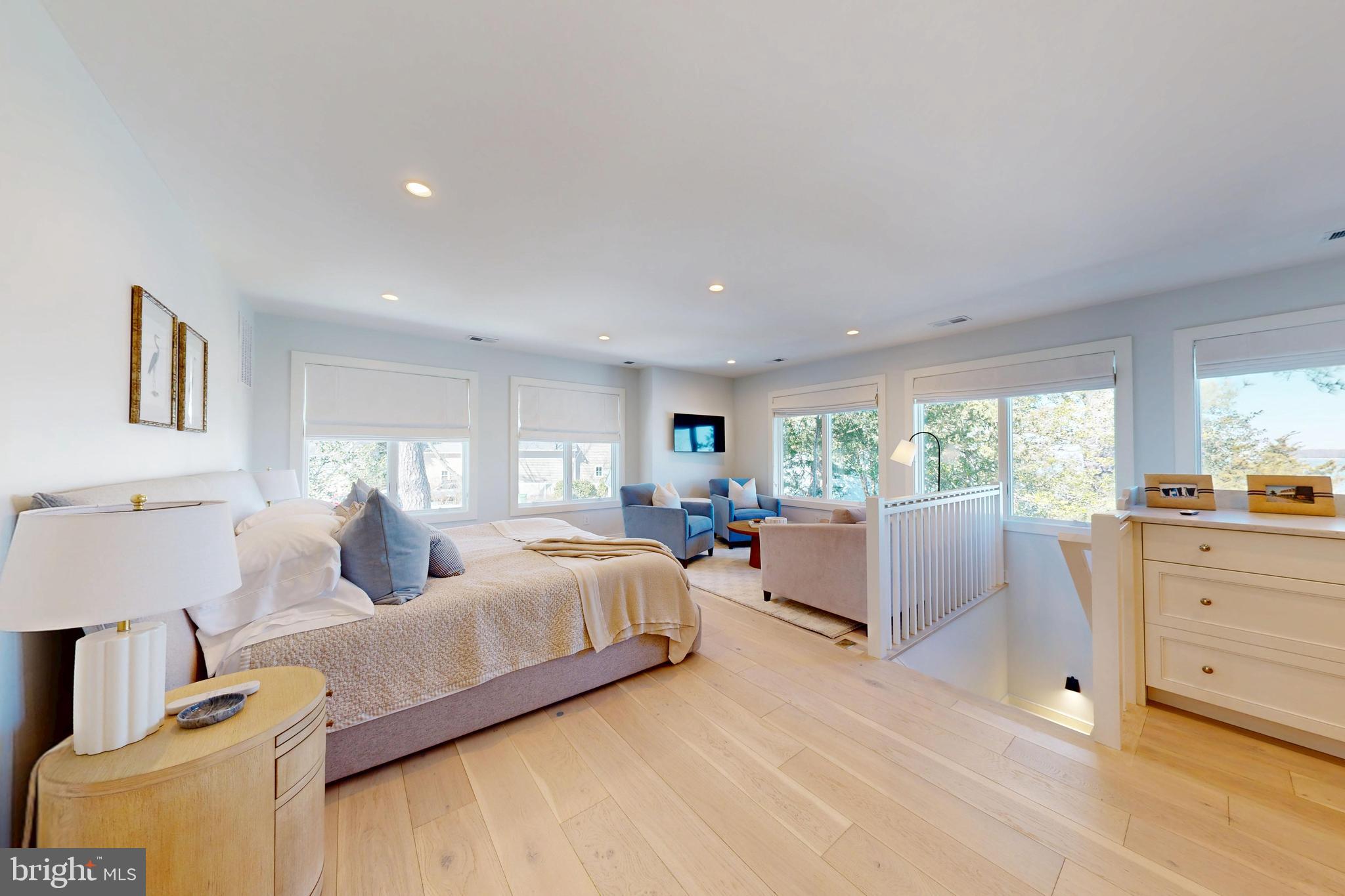 RIO VISTA - Residential