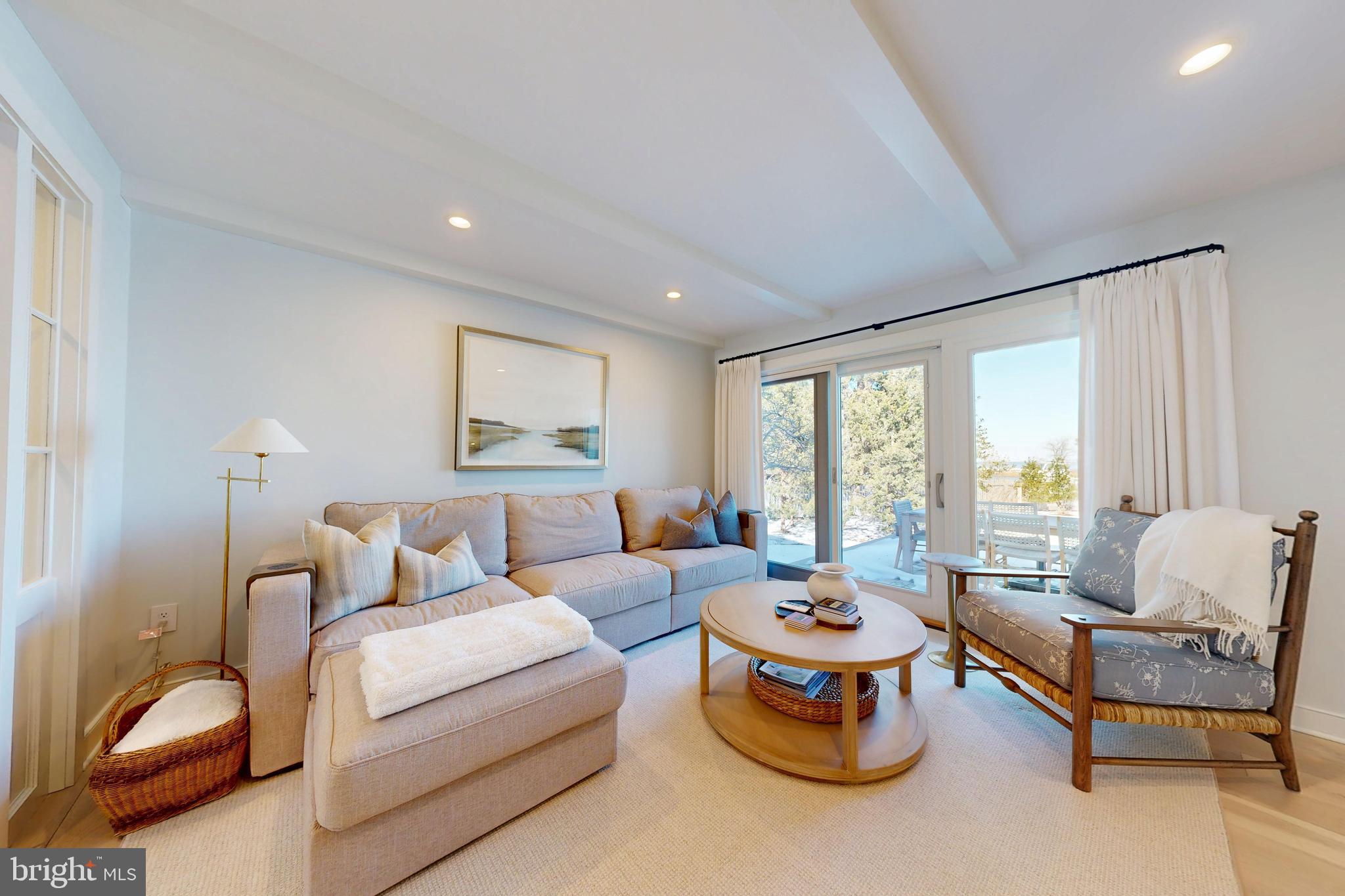 RIO VISTA - Residential