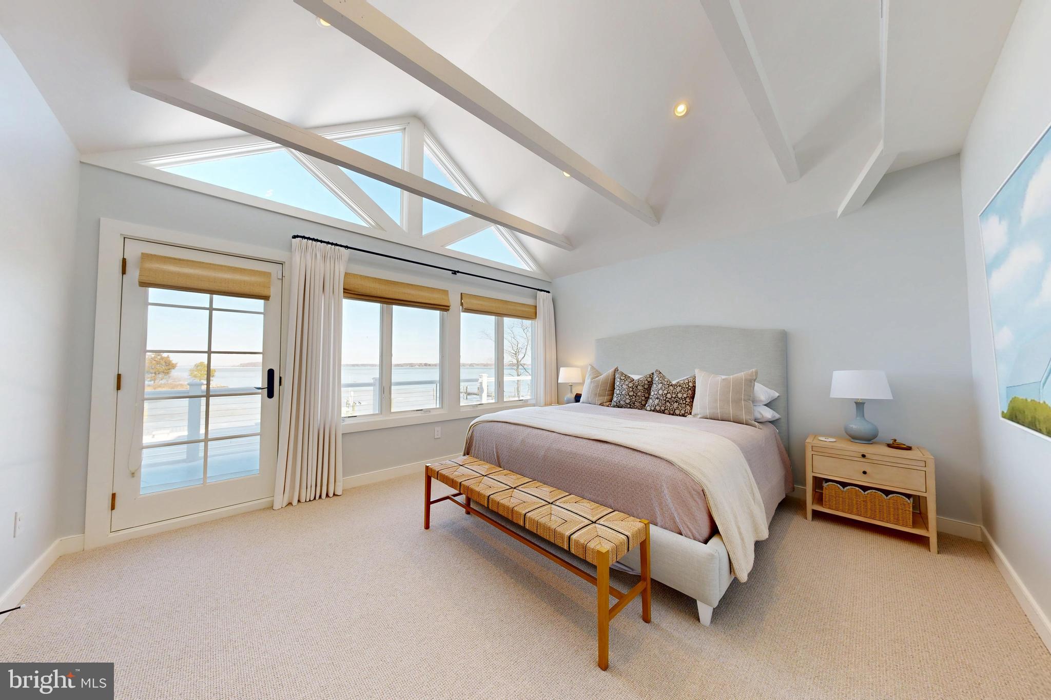 RIO VISTA - Residential