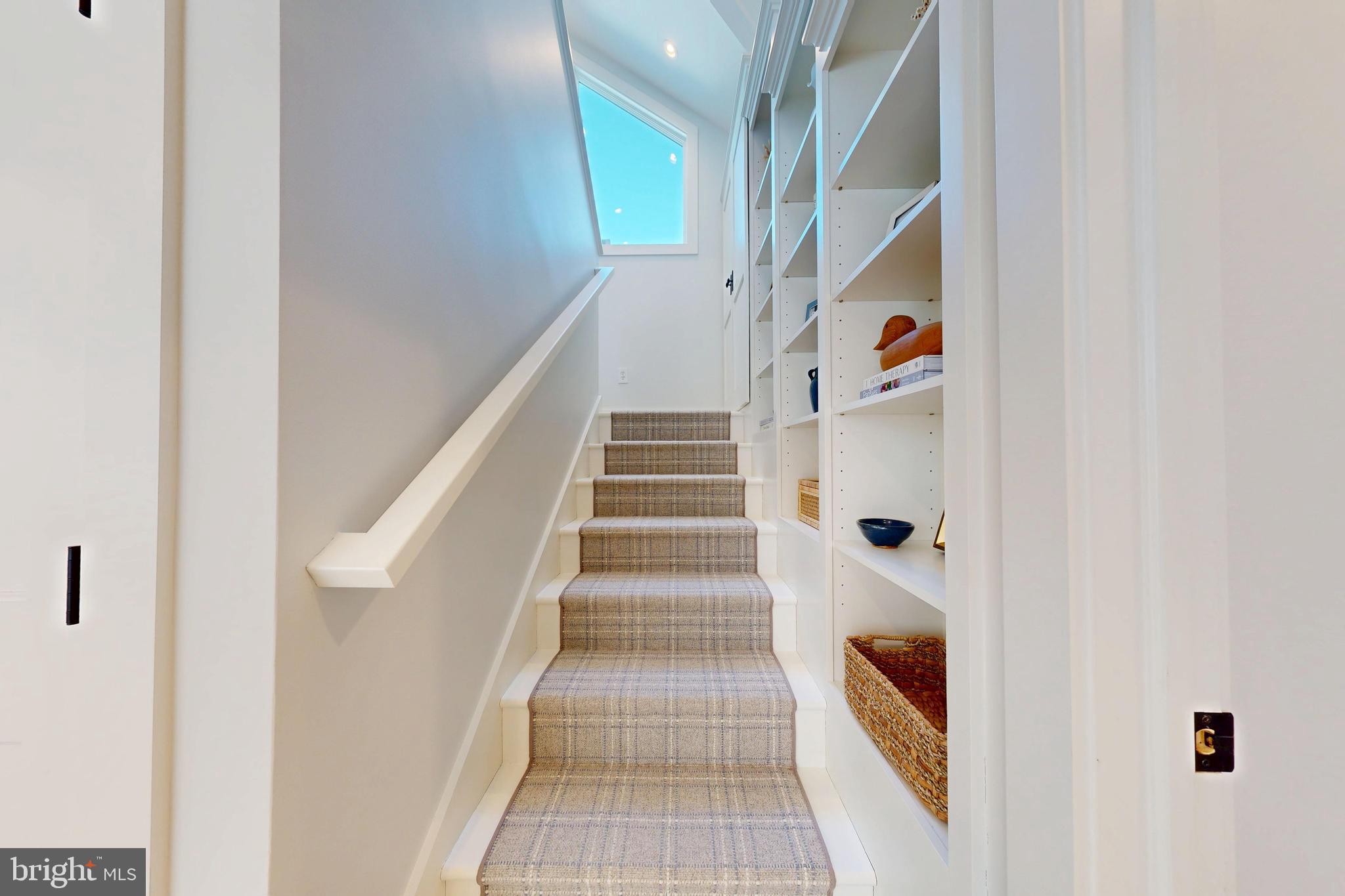 RIO VISTA - Residential