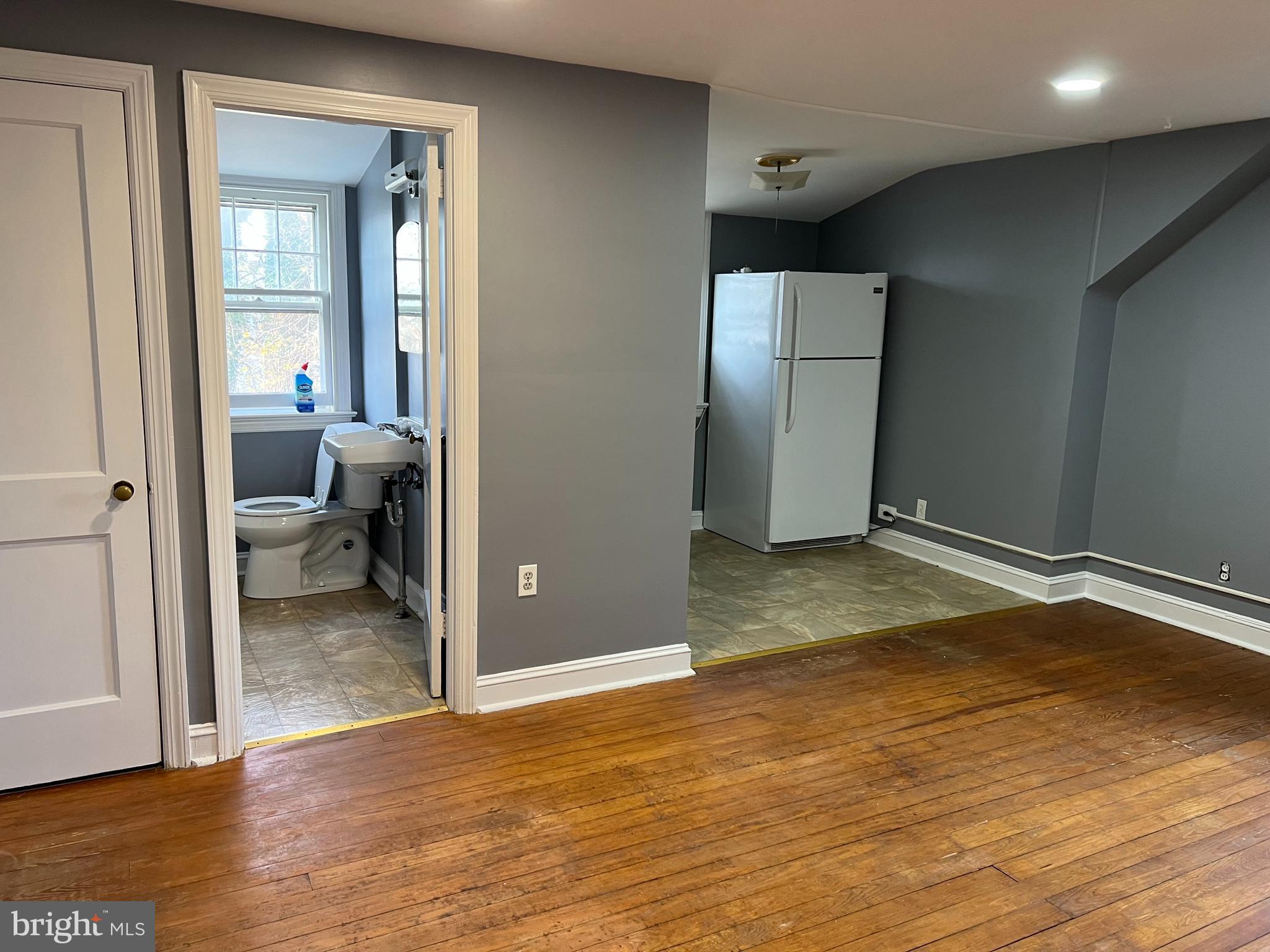 ARDSLEY - Residential Lease